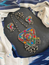 Silver Look Alike Afghani Pendant Chain -S723